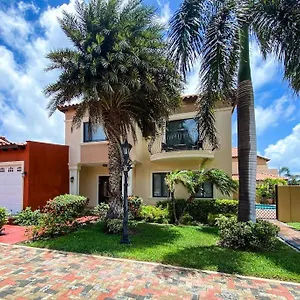 Diamante 159 Luxury With Private Pool In Gold Coast 3 Bedrooms 3 Bath Palm Beach