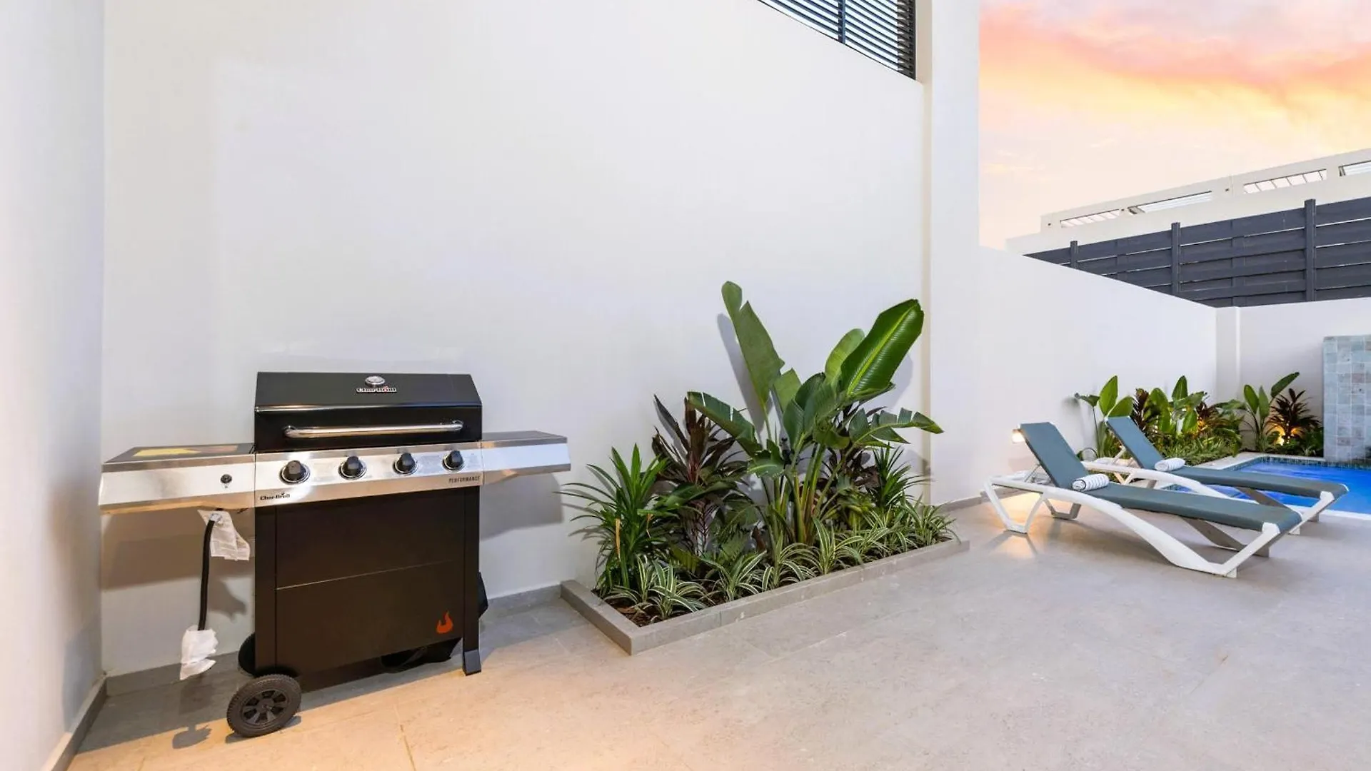Boca Catalina 5 New 4Br 4Ba Pool Walk To Beach By Bocobay Palm Beach